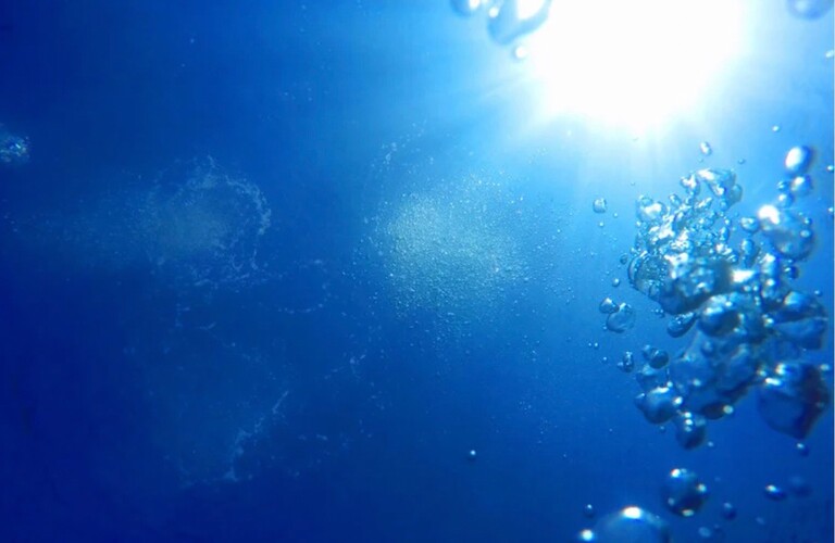 ヘッドスパ【頭浸浴】を深掘り！頭浸浴って何？|船橋市は様駅徒歩1分